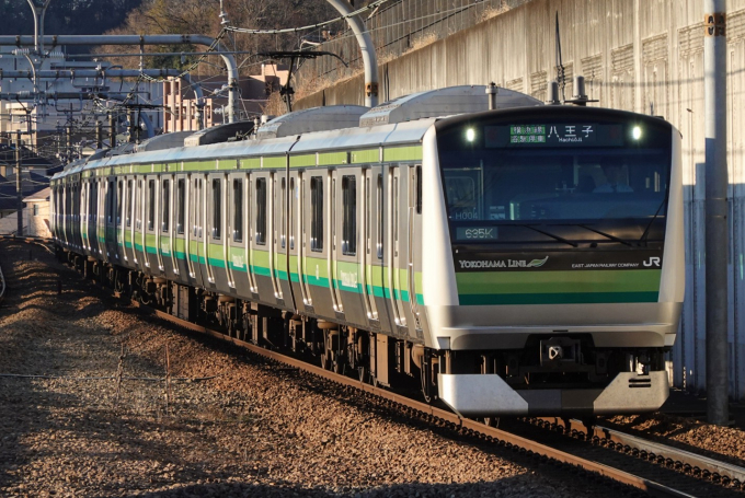 E233系の車両写真