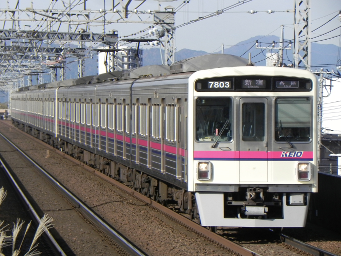 7000系の車両写真