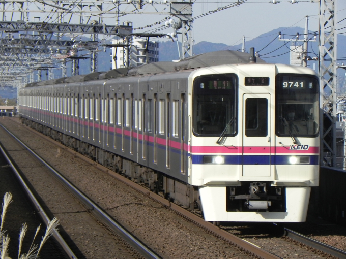 9000系の車両写真