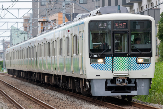 8000系・サステナ車両の車両写真