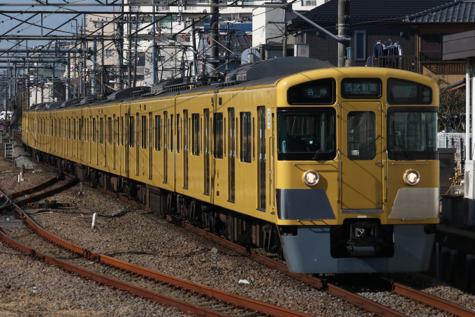 新2000系の車両写真