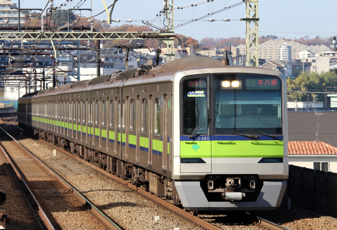 10-300形・1〜2次車の車両写真