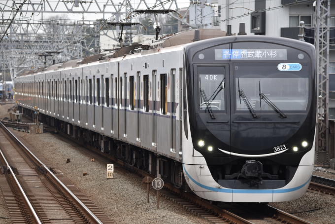 3020系の車両写真